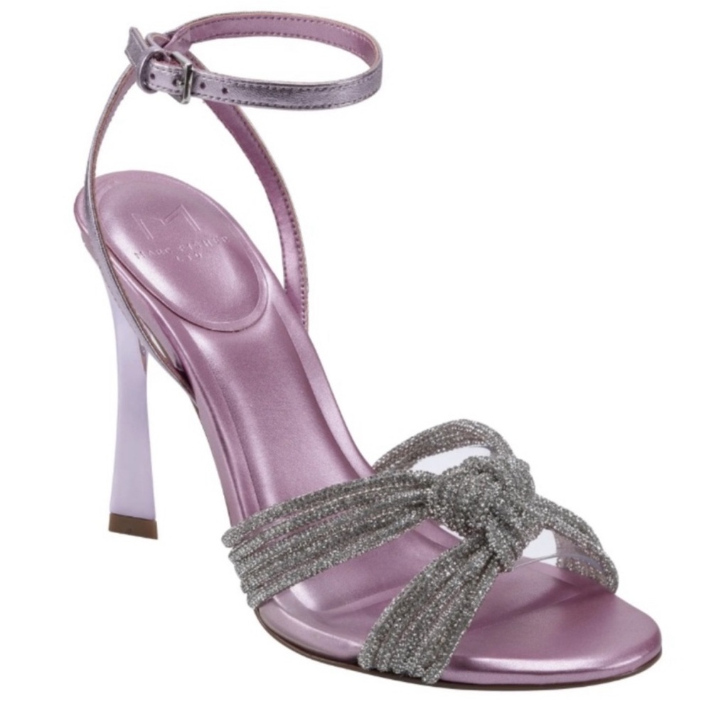 Sandal Marc Fisher size 11 and size 9.5 available